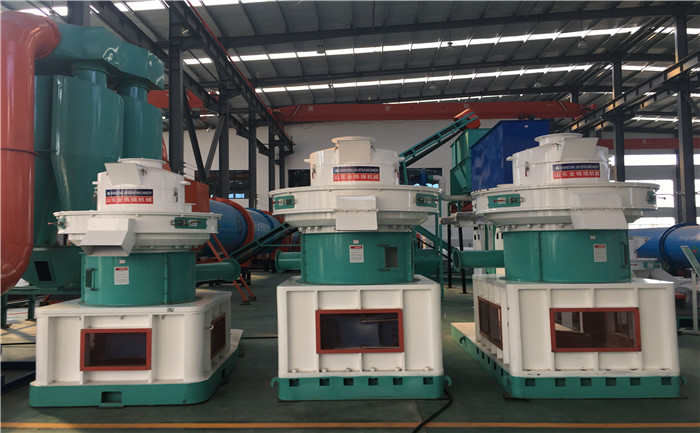 秸稈顆粒機(jī)報(bào)價(jià)，秸稈顆粒機(jī)價(jià)格，秸稈顆粒機(jī)生產(chǎn)注意事項(xiàng)