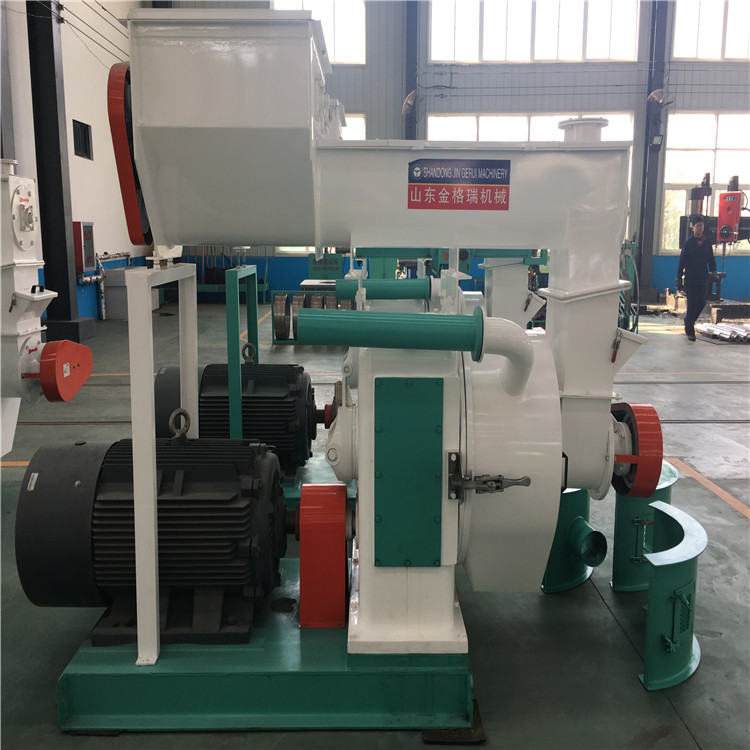 玉米秸稈顆粒機(jī)停機(jī)之后的錯誤做法 玉米秸稈顆粒機(jī)停機(jī)之后的錯誤做法