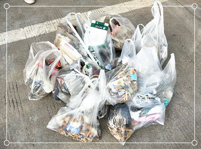 愛護環(huán)境，隨手公益