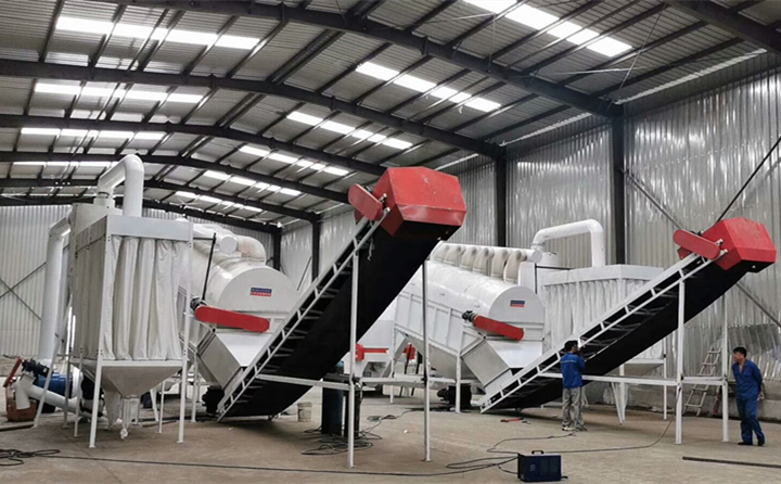 生物燃燒顆粒項(xiàng)目是集破碎、粉碎、烘干、制粒、包裝為一體的全產(chǎn)業(yè)鏈?zhǔn)痉俄?xiàng)目