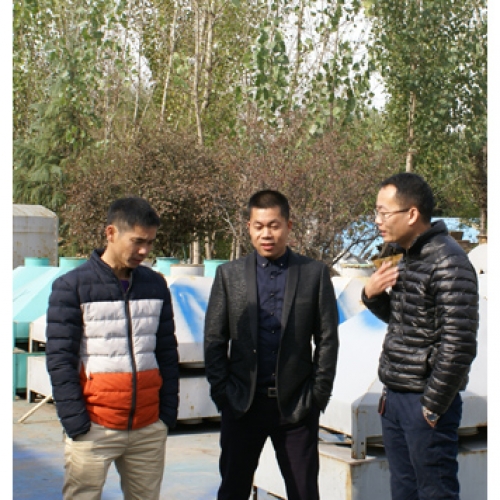 遼寧客戶(hù)購(gòu)買(mǎi)560木屑顆粒機(jī)